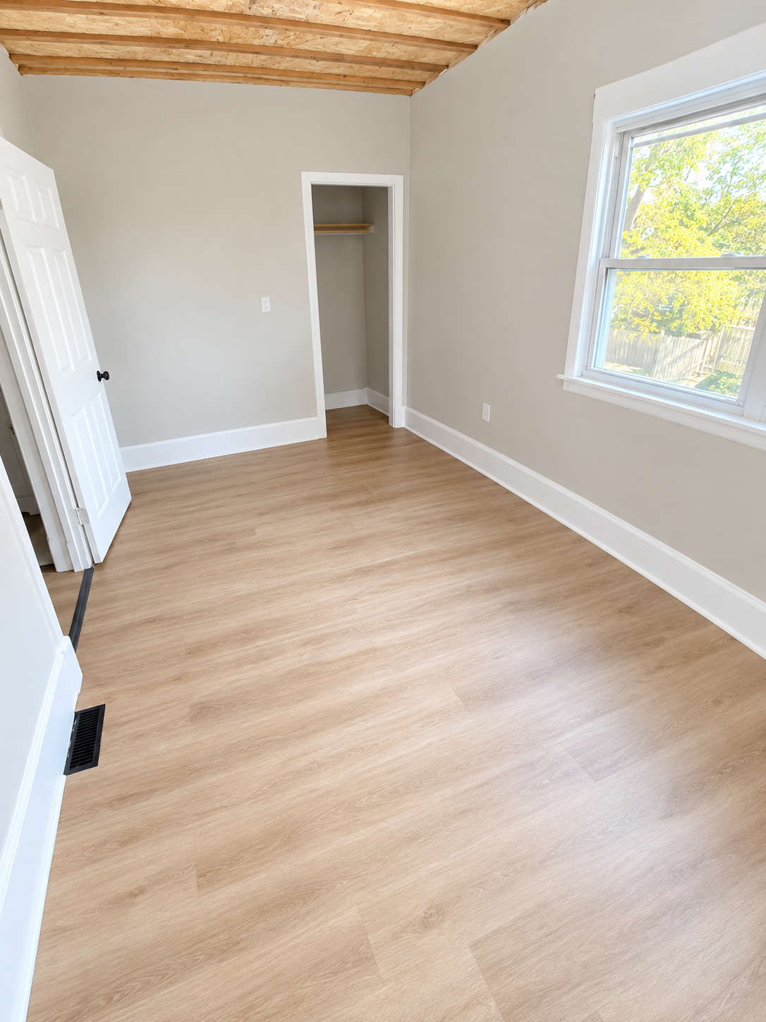447 Troy-Schenectady Road
